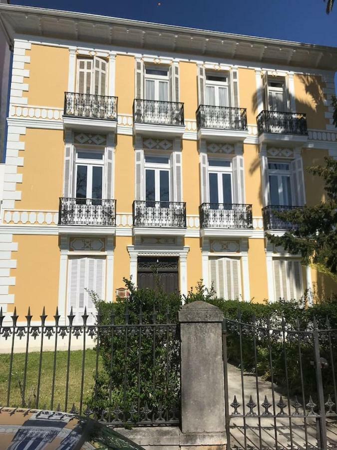 Apartamentos Casa Carre 1893 Сантонья Экстерьер фото